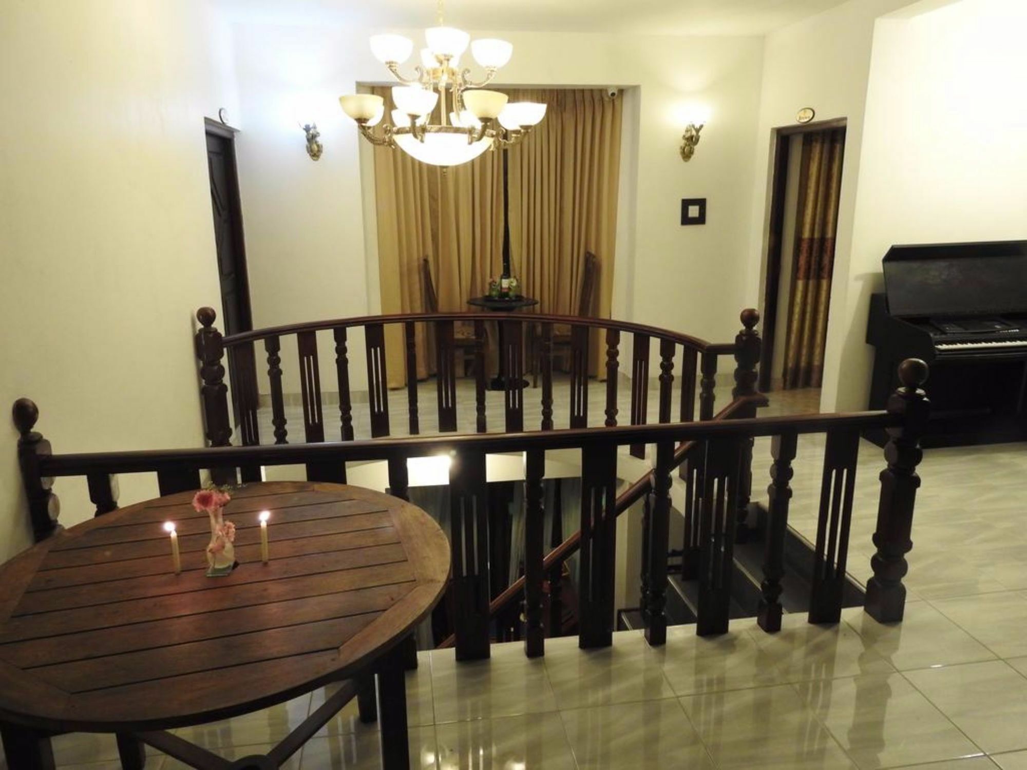 Oak Wood Inn Kandy Extérieur photo