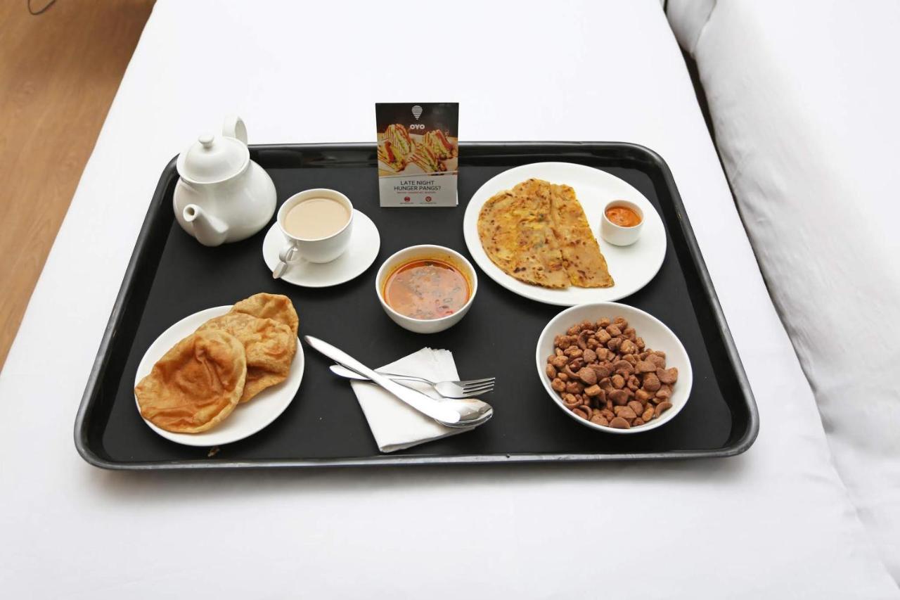 Oak Wood Inn Kandy Extérieur photo